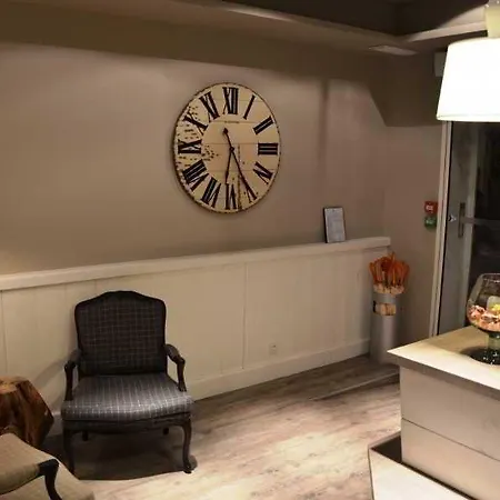 America Hotel 4*