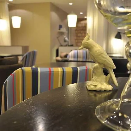 America Hotel 4*